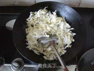腌肉娃娃菜煮年糕的做法步骤：5