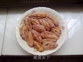 老少皆宜，美味无比的———微辣可乐鸡翅的做法步骤：5