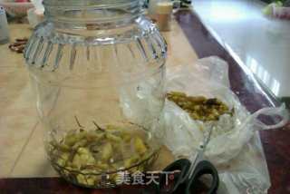泡椒凤爪的做法步骤：1