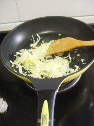 家常蛋炒饭的做法步骤：4