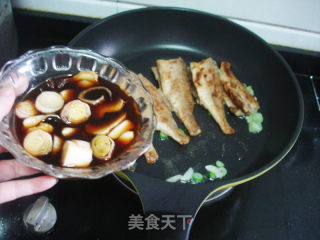 糖醋小黄花鱼的做法步骤：7