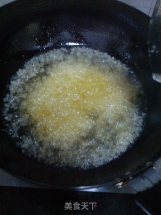 避风塘香辣虾的做法步骤：3