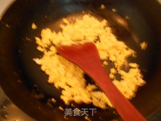 韭菜亭子锅贴的做法步骤：2