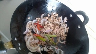 洋葱炒肉丝的做法步骤：6