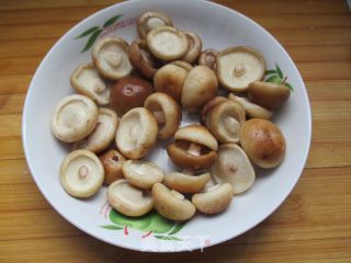 冬瓜烧香菇的做法步骤：2