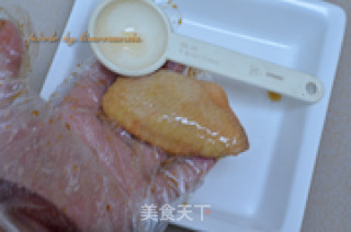 姜丝蜜汁鸡翅的做法步骤：5
