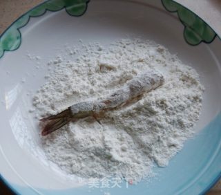 香酥虾的做法步骤：4