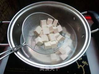 酱菜肉末豆腐的做法步骤：1