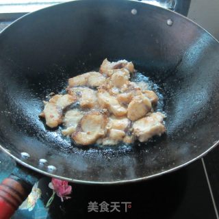 蒜米啤酒鱼的做法步骤：4