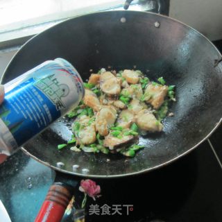 蒜米啤酒鱼的做法步骤：7