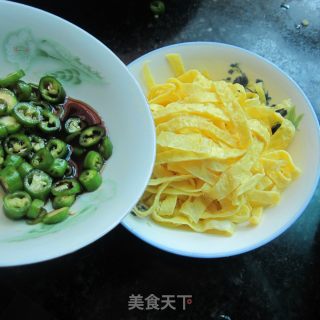 青椒蛋丝的做法步骤：7