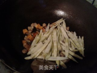 肉丁炒笋的做法步骤：6