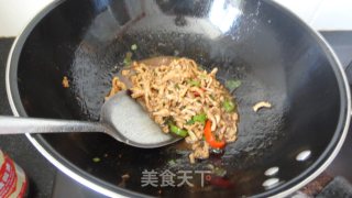 肉丝浇青菜的做法步骤：6