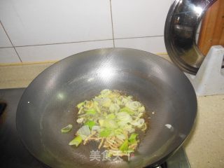 红烧排骨鹌鹑蛋的做法步骤：10