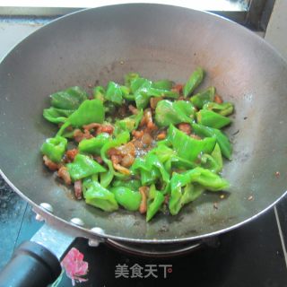 辣炒肥肉的做法步骤：8