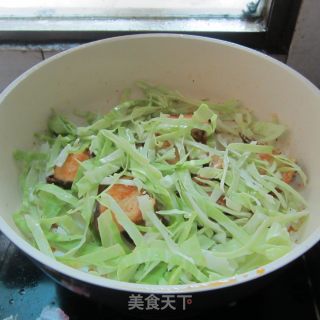 圆白菜煮鱼的做法步骤：4