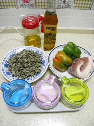 青椒小豆腐的做法步骤：1