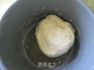 【芹香胡萝卜肉包】荤素搭配的包子的做法步骤：4