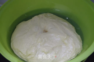 香肠面包 & 蜜红豆面包的做法步骤：8