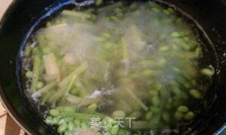 凉拌青豆芹菜的做法步骤：3