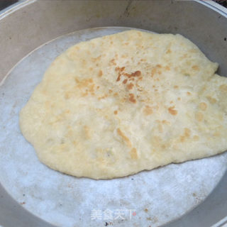 嘴边的美味-外酥里嫩油花饼的做法步骤：8