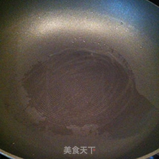 人人都爱——葱香蛋炒饭的做法步骤：2
