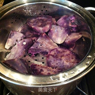 健康小点——软糯紫薯饼的做法步骤：3