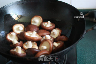 金花香菇卤面筋的做法步骤：5