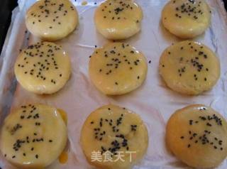 苏式莲蓉月饼的做法步骤：33