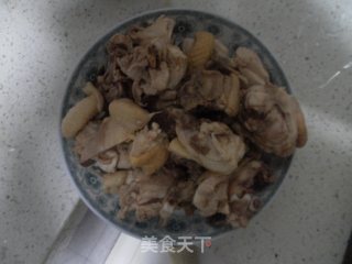 红烧鸡的做法步骤：3