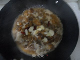 红烧鸡的做法步骤：8