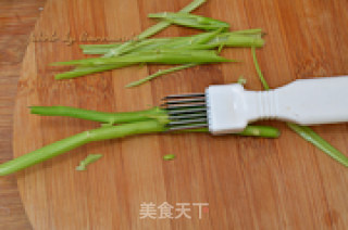素煸菜梗的做法步骤：2