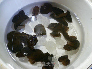 冰糖黑木耳的做法步骤：5