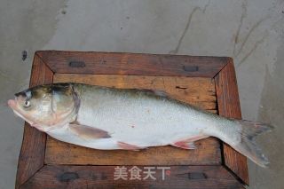 垮炖水库鱼的做法步骤：1