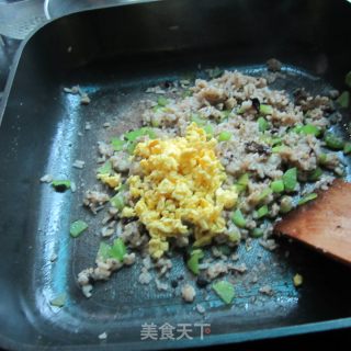 豆香蛋丁饭的做法步骤：4