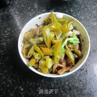 微波酸辣猪耳的做法步骤：5