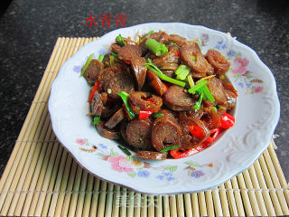 香炒鱼泥香肠的做法步骤：7
