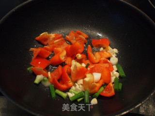 甜椒花菜的做法步骤：4
