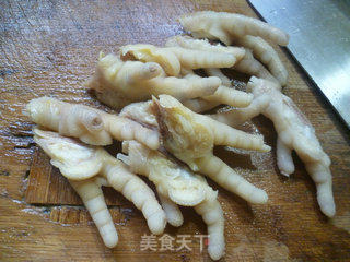 凤爪烧腐竹的做法步骤：4