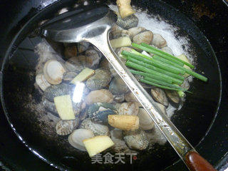 香糟花蛤的做法步骤：4