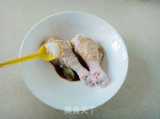 敢吃你就有福——蚂蚁扛鸡腿的做法步骤：4
