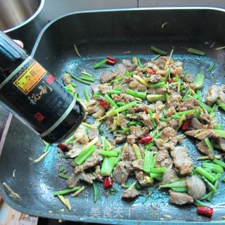 香菜猪头肉的做法步骤：7