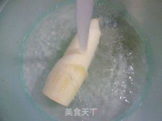 毛豆里脊肉炒茭白的做法步骤：4