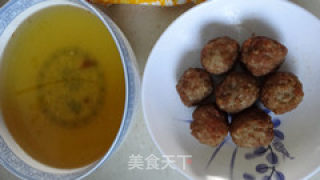 肉丸伴菜的做法步骤：5