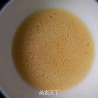 戚风蛋糕8寸的做法步骤：4