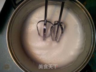 戚风蛋糕8寸的做法步骤：6