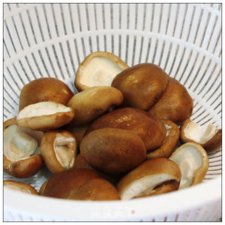 传统美味小改变-----豉汁排骨的做法步骤：2