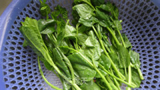 木耳菜炒肉片的做法步骤：2