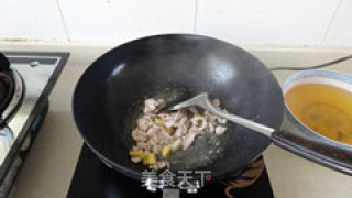 木耳菜炒肉片的做法步骤：4
