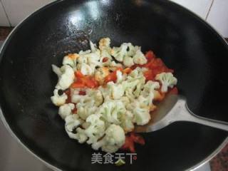 番茄炒花菜的做法步骤：9